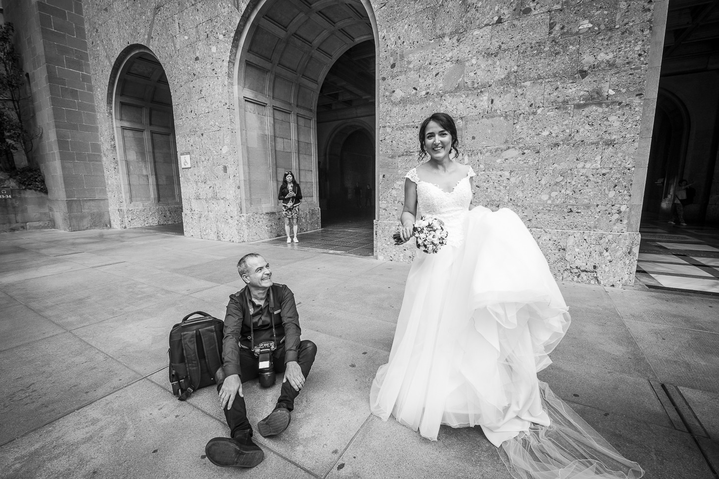 fotografo en una boda en motserrat